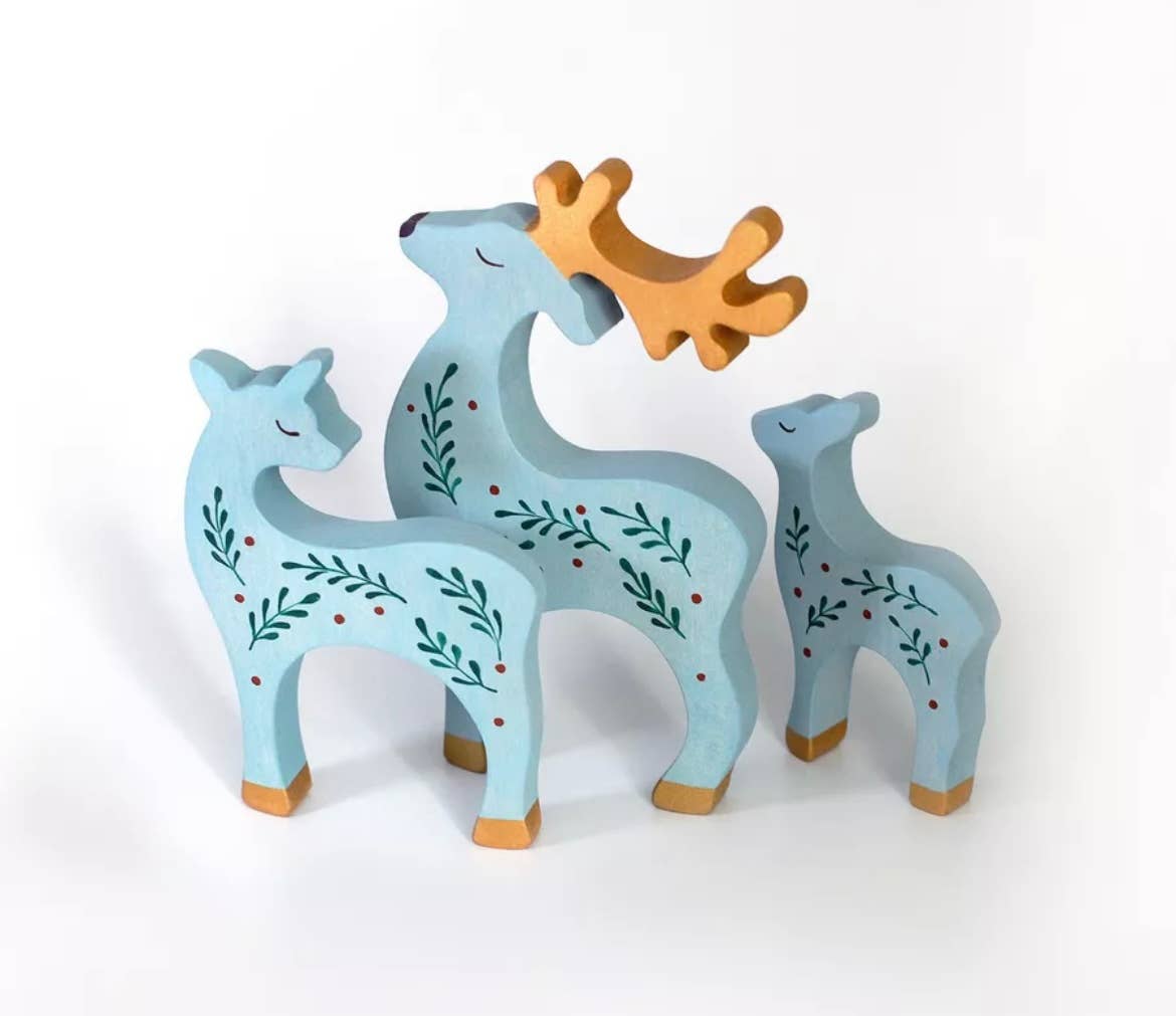 Family Deer Toy Set