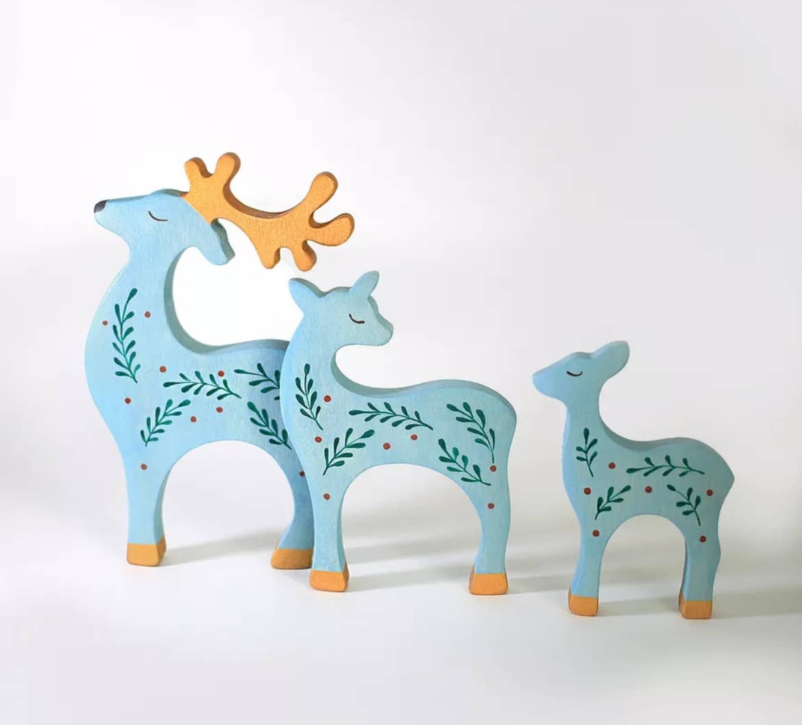 Family Deer Toy Set