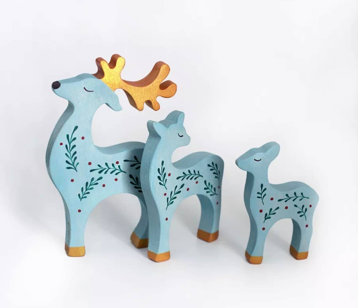 Family Deer Toy Set