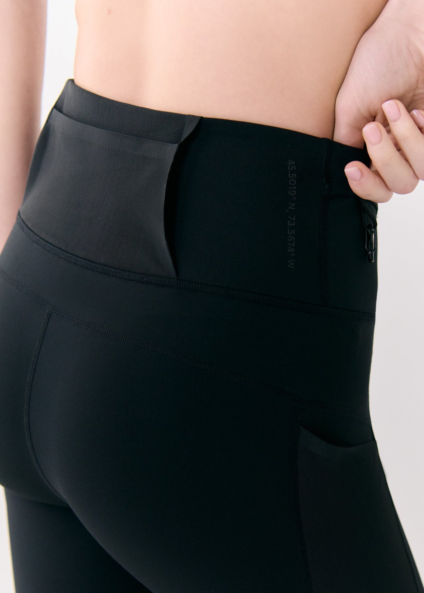 Action Ankle Leggings