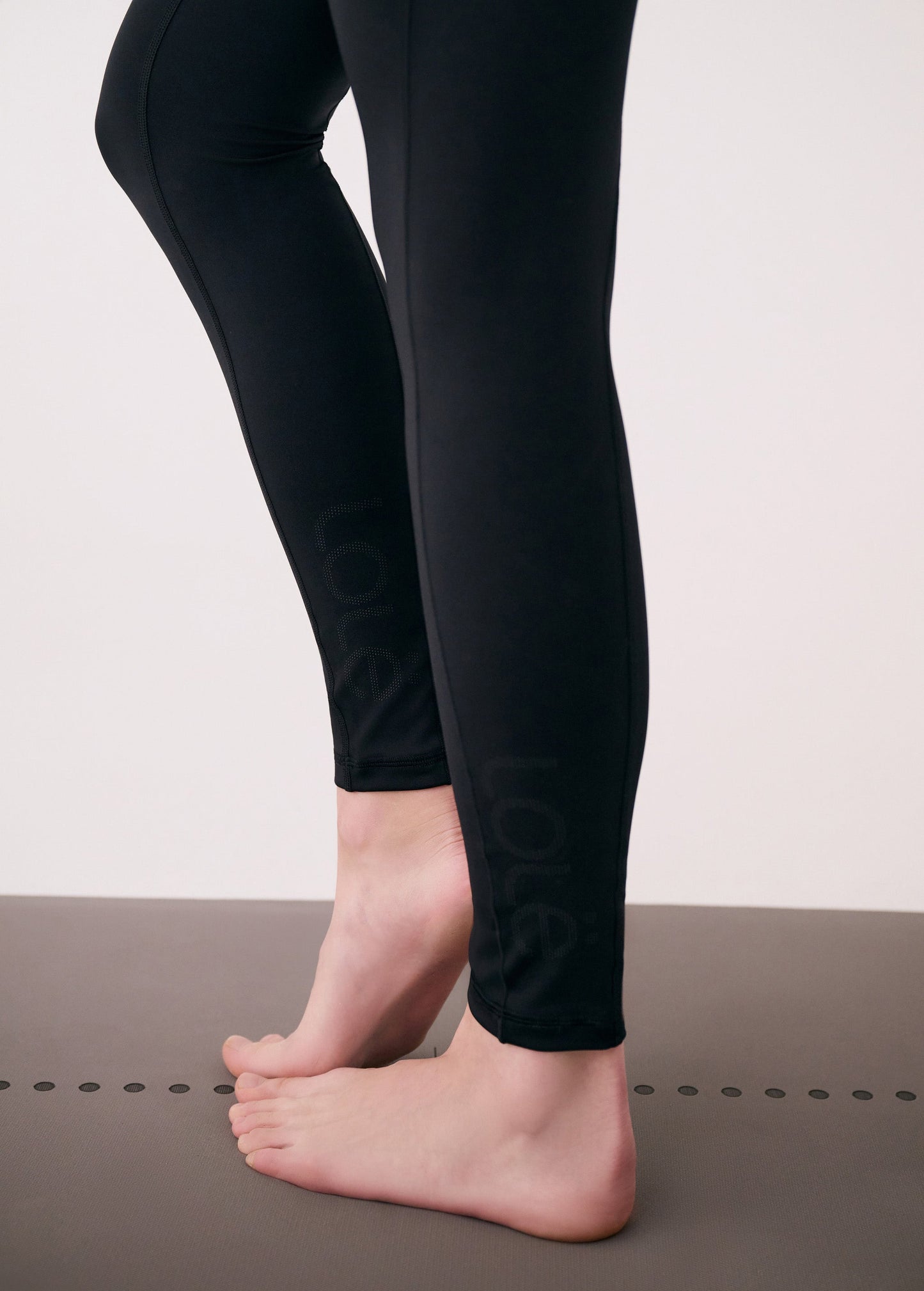 Boost Ankle Leggings